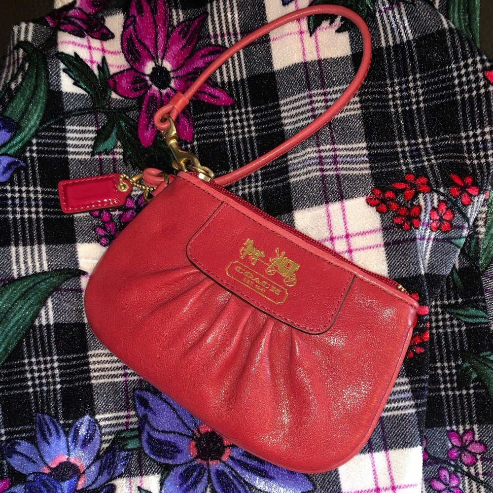 Brand new coach wristlet!